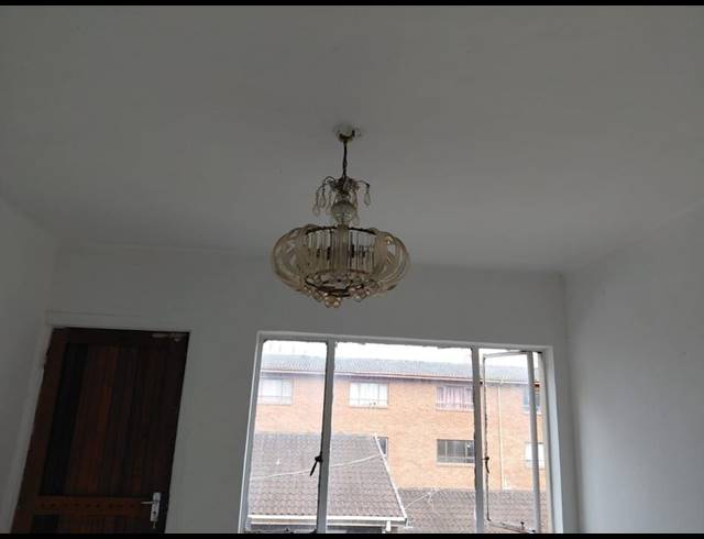 1 BEDROOM PROPERTY TO RENT IN OVERPORT